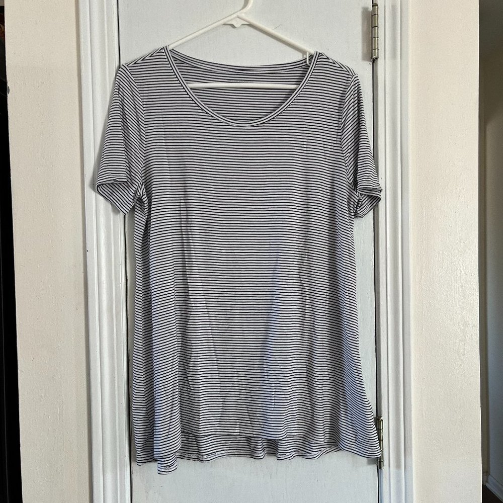 Amazon Essentials Striped Swing Tee